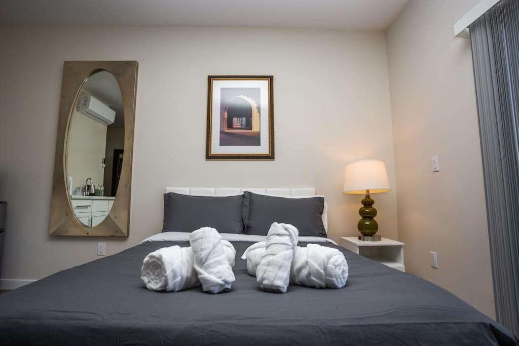 דירות סן דייגו Awesome Balboa And Downtown View With Cozy Patio מראה חיצוני תמונה